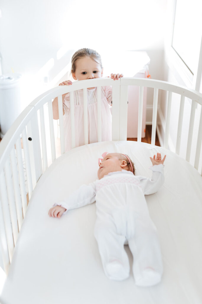 Indoor vs Outdoor Photo Sessions: Which Style Is Right for Your Family or Newborn Photos? 2 at home newborn photo session
